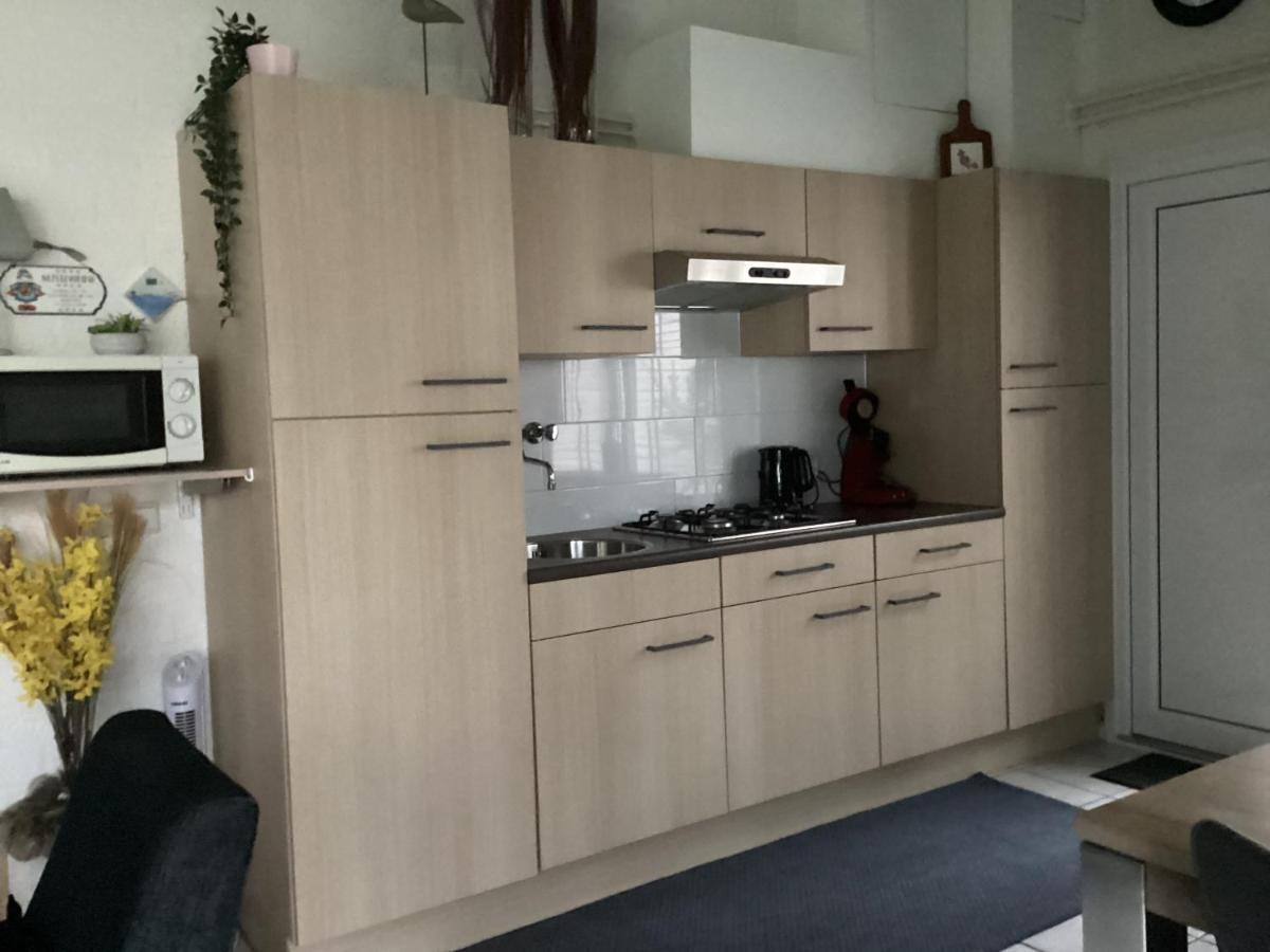Casa Della Nonna Bungalow 2 Simpelveld Bagian luar foto